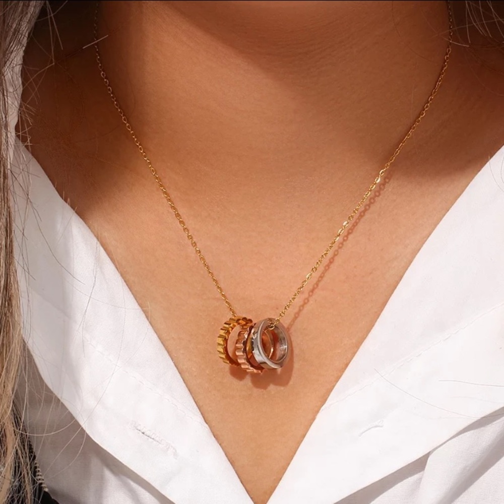 New Trending 18K Gold Hoop Pendant Necklace, nice Necklace, cute Necklace - Picture 2 of 7
